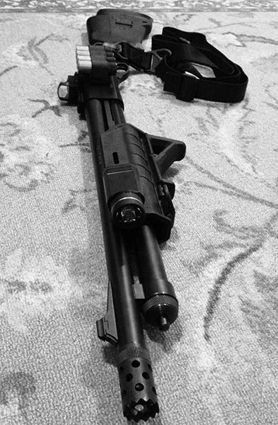 remington870_magpul_tlr.jpg